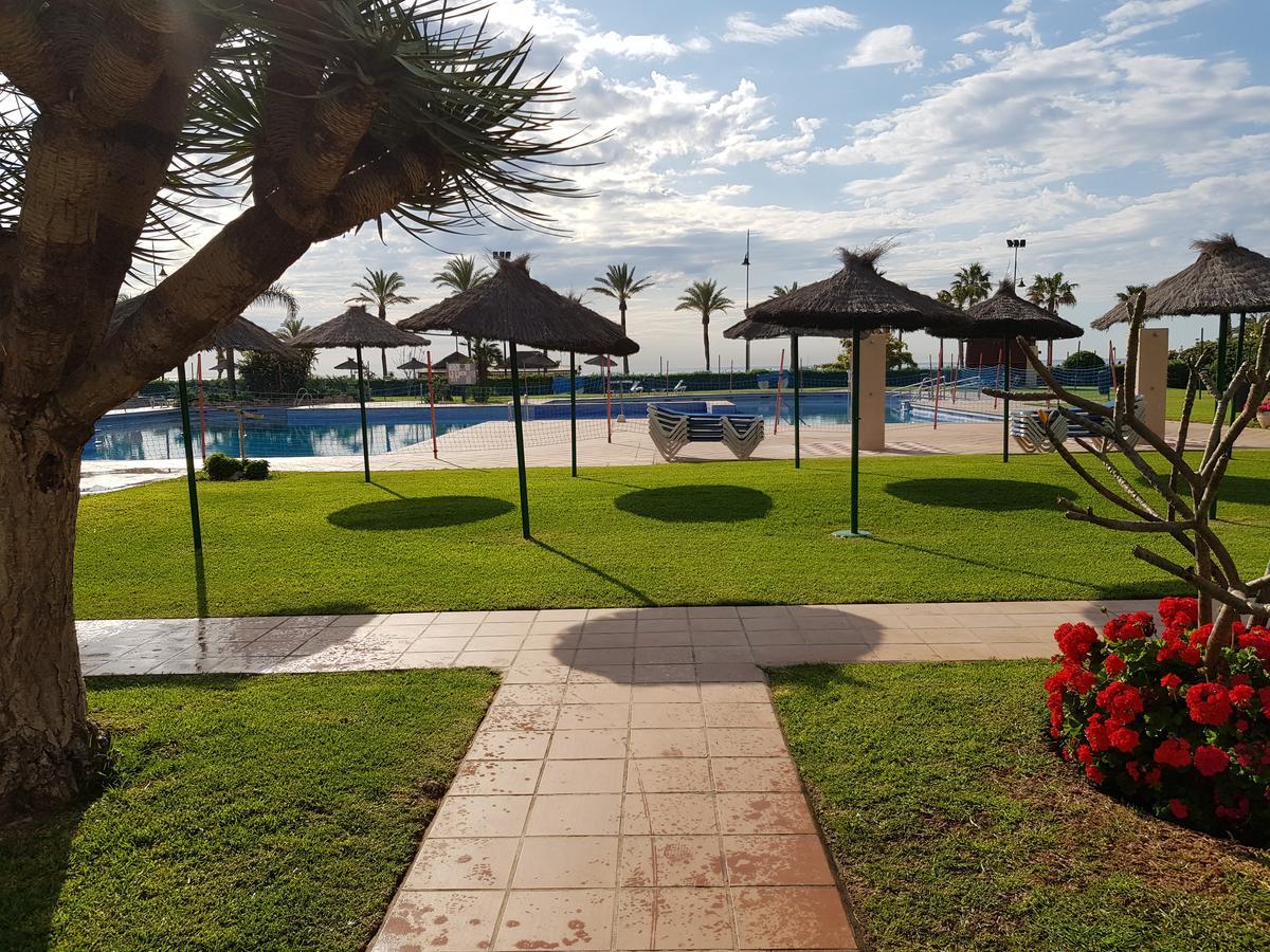 Luxury House 110 M2 On The Beach, Pool, Parking Torremolinos Exterior photo